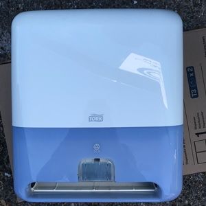 Paper towel dispensaries